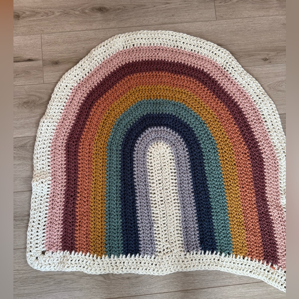 HANDMADE rainbow blanket - Picture 9 of 12